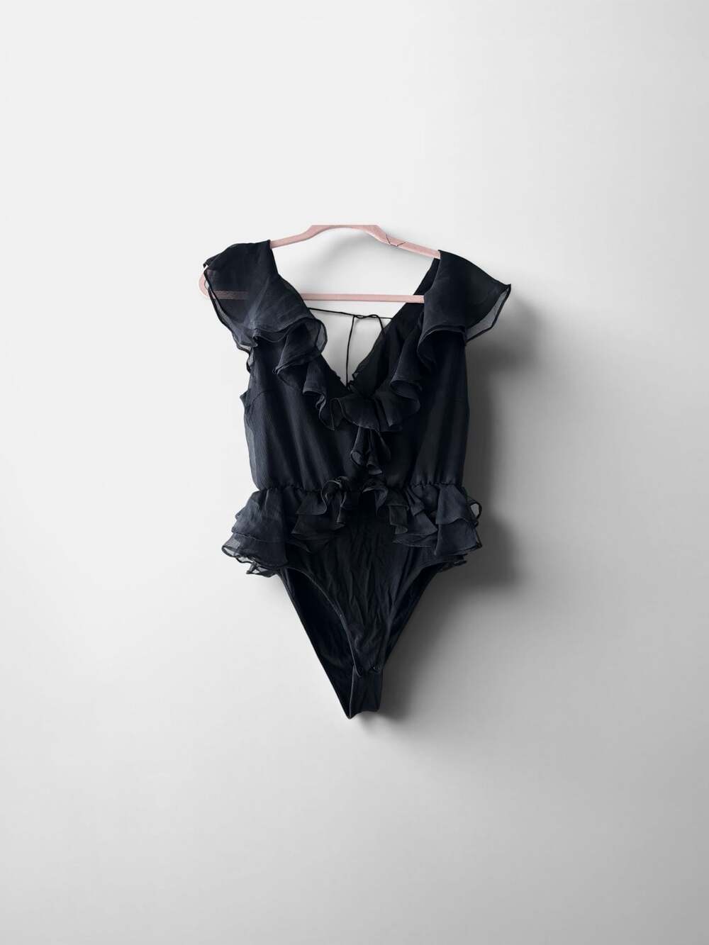 NWT Bardot Women's Emily Ruffle Bodysuit, Black, Size 12
